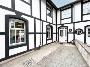 Photo 40- click for photo gallery